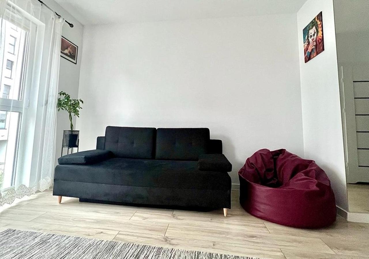George Studio Przy Stadionie Narodowym Varsavia Esterno foto